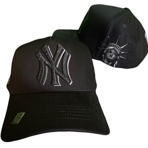 Crystalized Black Yankees Snapback Hat New BiggBoss X Kevin Hats